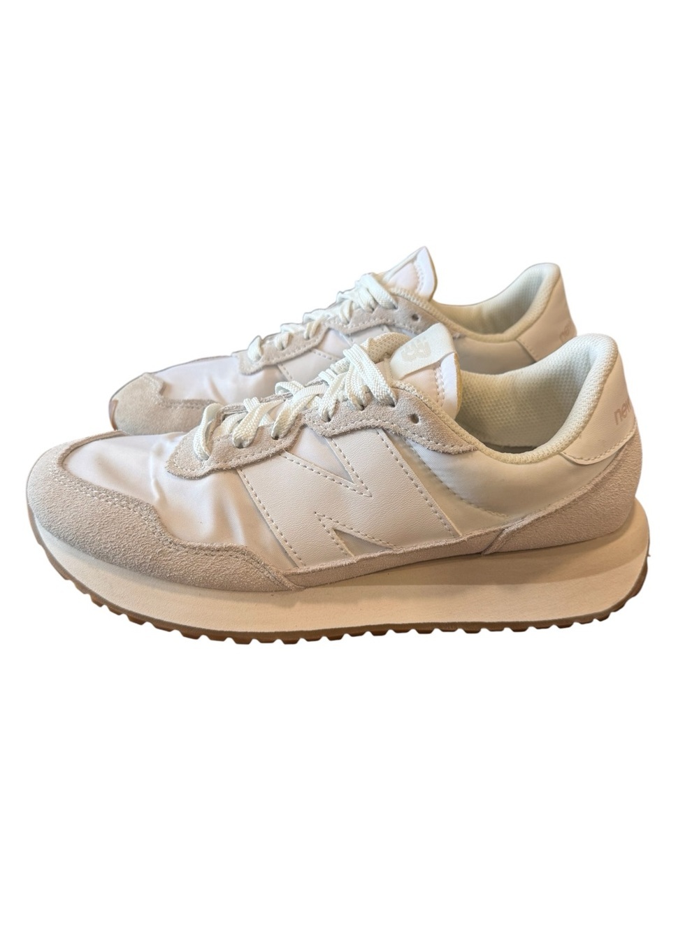 New Balance 237 Women’s Sneakers Grey White Suede Shoes Size 9.5 Nuetral